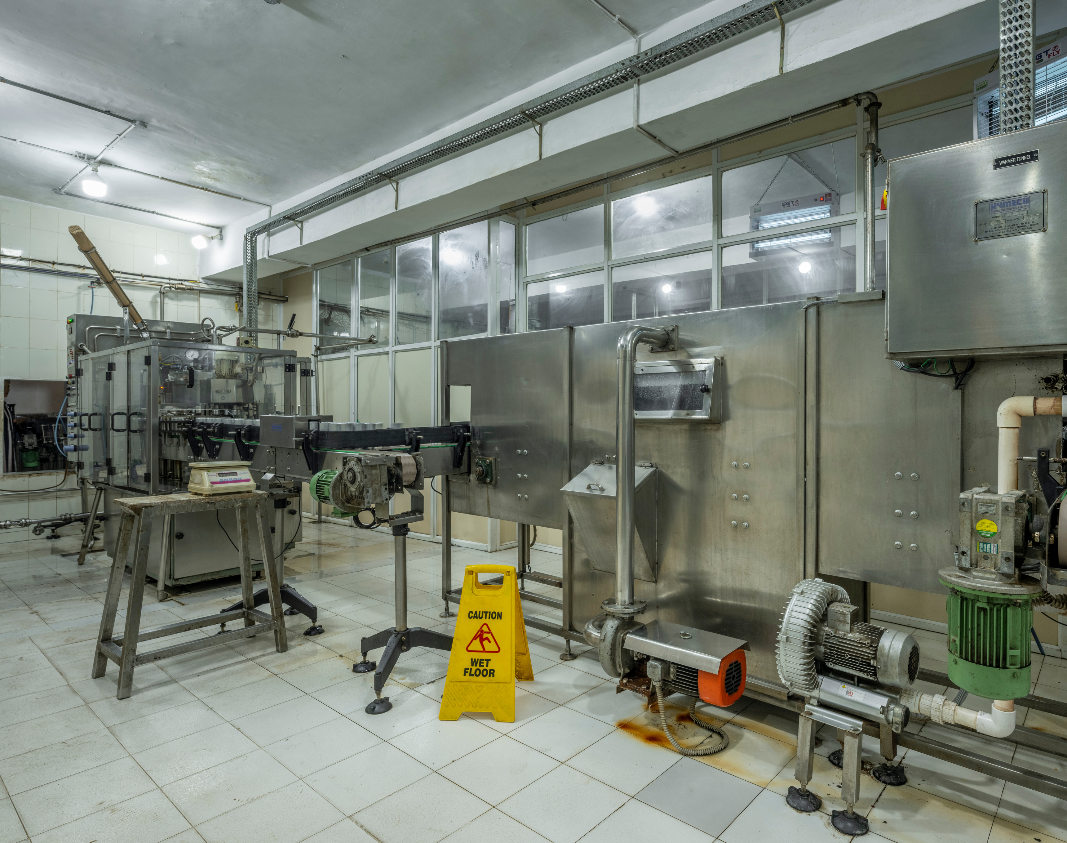 Sample soft drink cans